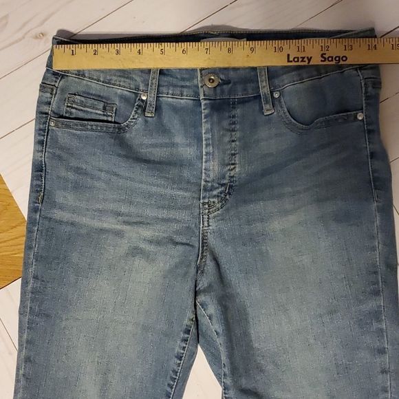 Jessica Simpson skinny Jeans - Picture 2 of 5